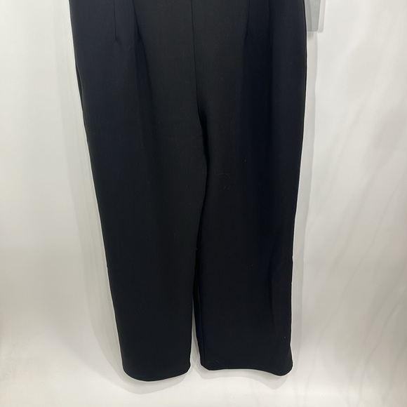 Gal Meets Glam Nadia Black jumpsuit faux pearl trim size 14. NWT - Picture 3 of 14